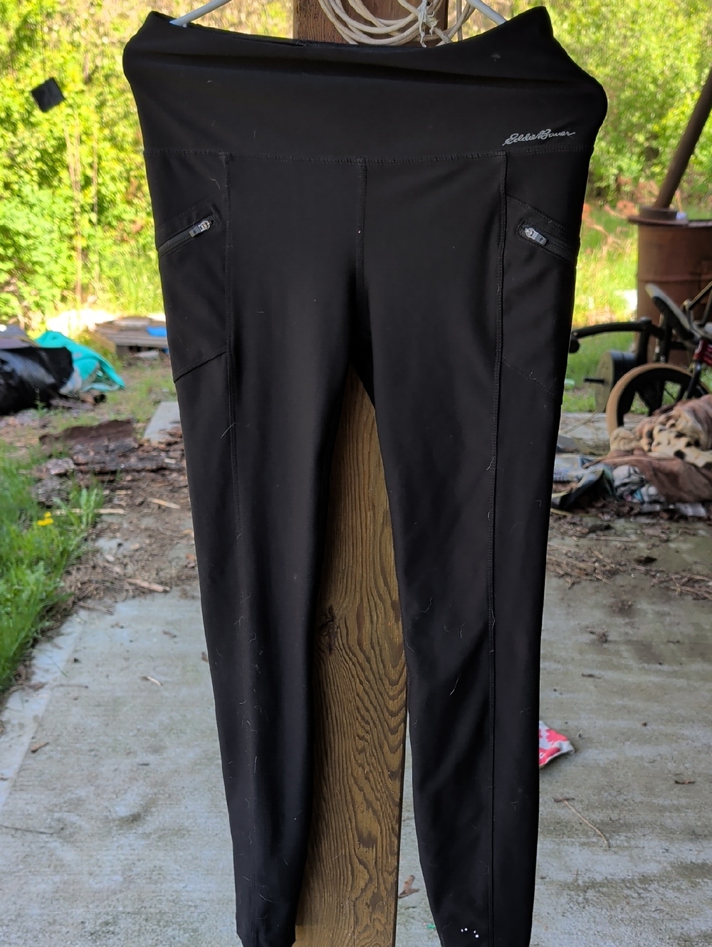 Eddie Bauer Black Performance Leggings with Zip Pockets